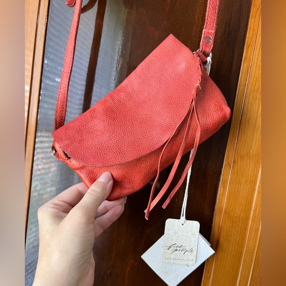 Free People We The Free Rider Red Leather Crossbody Bag - Picture 4 of 11